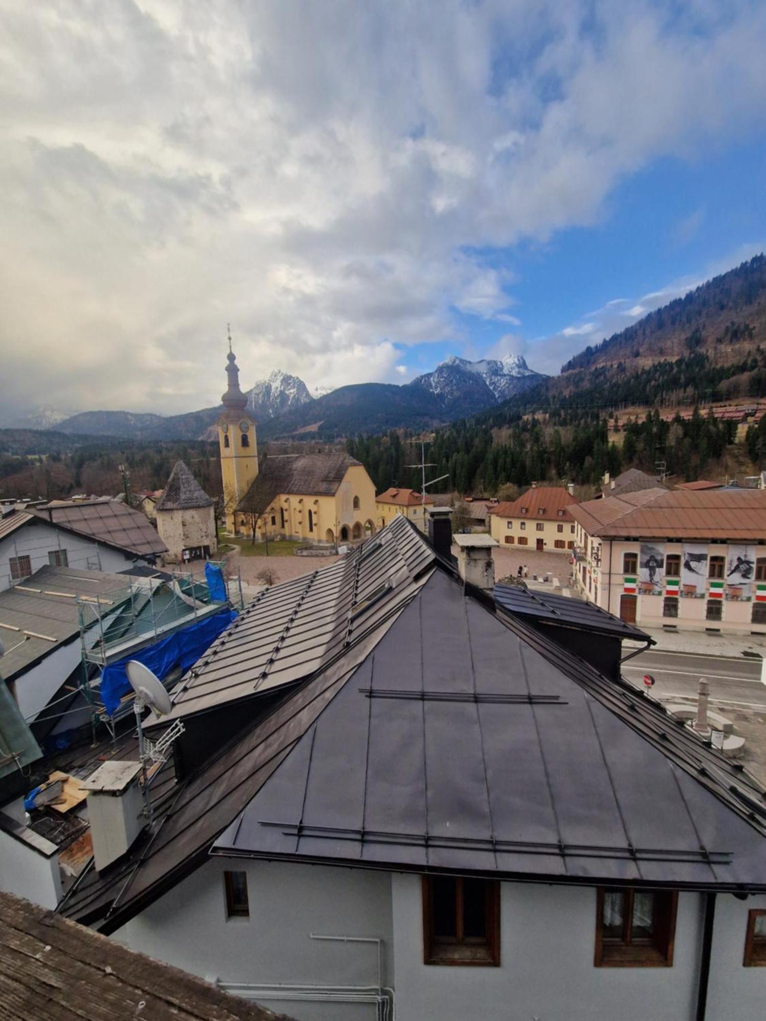 Hotel Raibl E Appartamenti Тарвизио Екстериор снимка