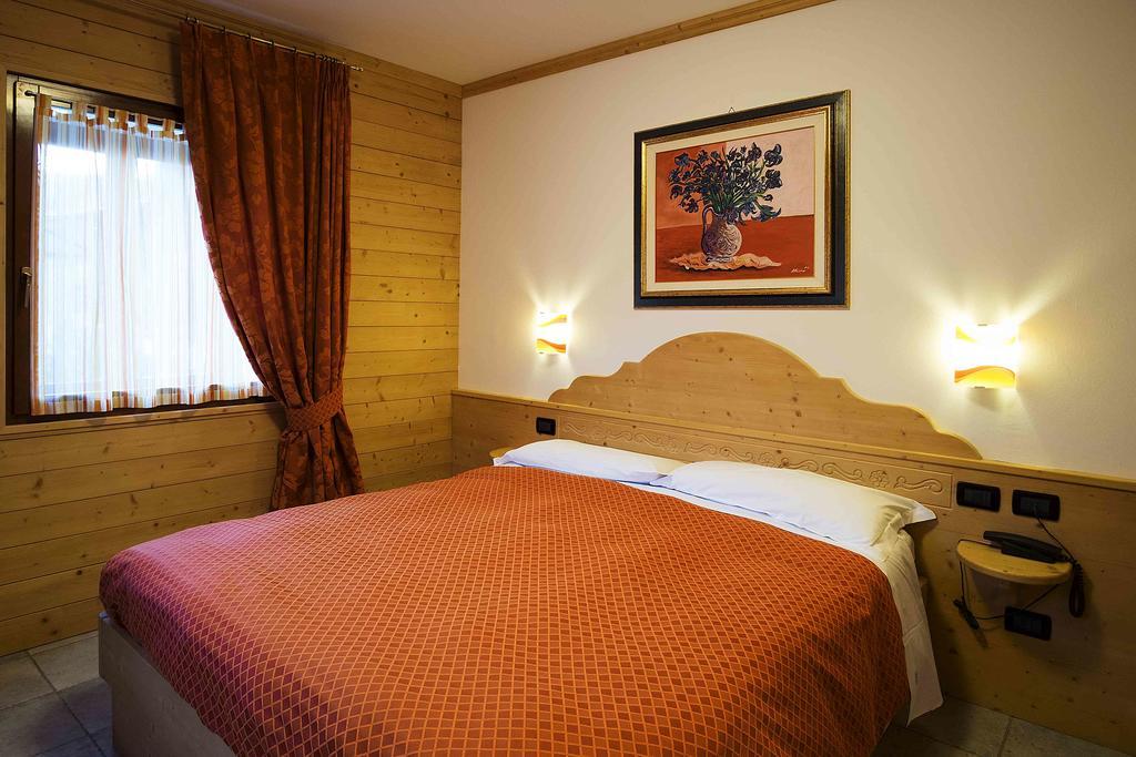 Hotel Raibl E Appartamenti Тарвизио Екстериор снимка