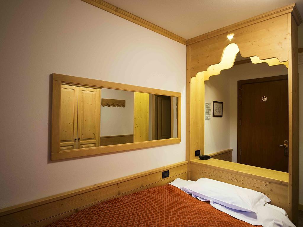 Hotel Raibl E Appartamenti Тарвизио Екстериор снимка